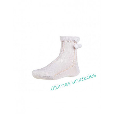 Calcetines calados con borlas infantiles 52343 de Ysabel...