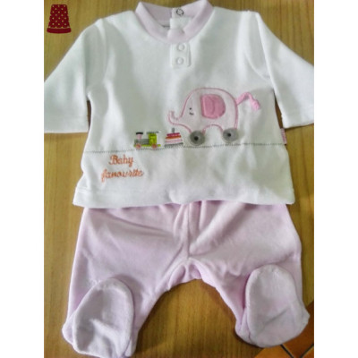 Conjunto bebé de invierno modelo Elefante de Yatsi 2