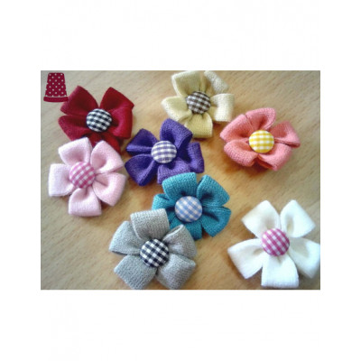 Aplicación de flor con botón forrado - varios colores