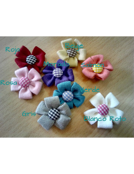 Aplicación de flor con botón forrado - varios colores