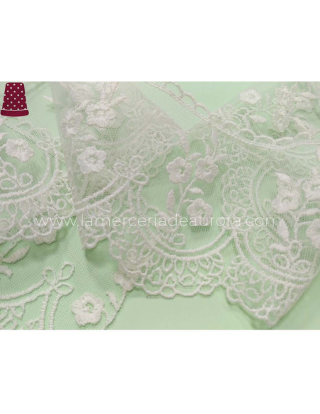 Encaje de tul bordado (ancho 10 cms) Noa