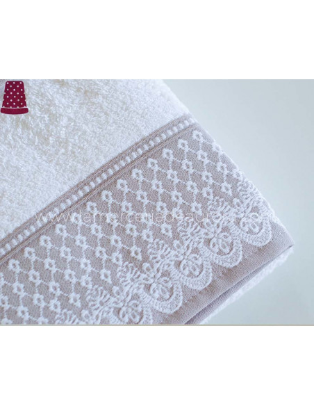 Juego de toallas (3 piezas) modelo Capri - varios colores