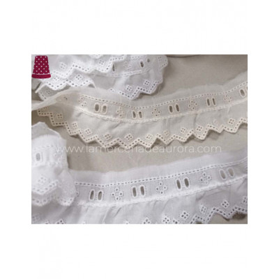 Puntilla fruncida+entredós batista bordada (3,5cm) Picos...