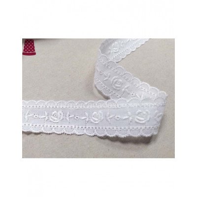 Bordado entredós blanco (ancho 2,2cms) Hojas y flores