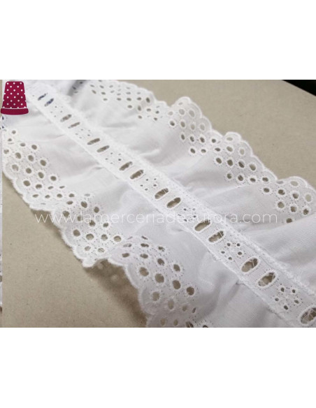 Bordado doble fruncido con pasacintas (ancho 9,5 cms) Topitos