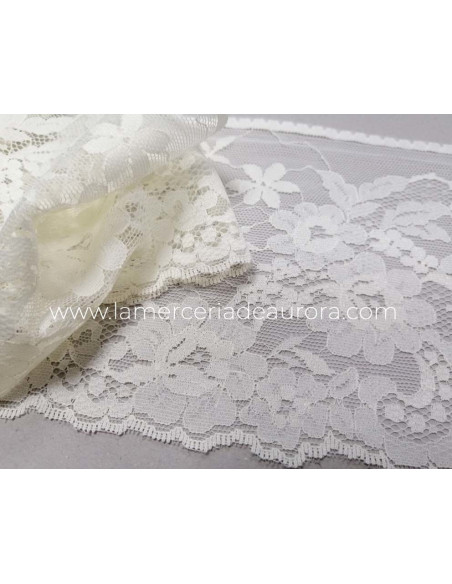Encaje de nylon (ancho 13 cms) Carmen