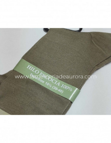 Calcetín caballero liso hilo Escocia 122 de Carlomagno - TIERRA-ARENA