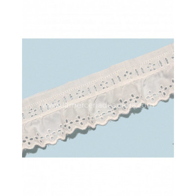 Bordado fruncido batista con pasacintas blanco (ancho 5...