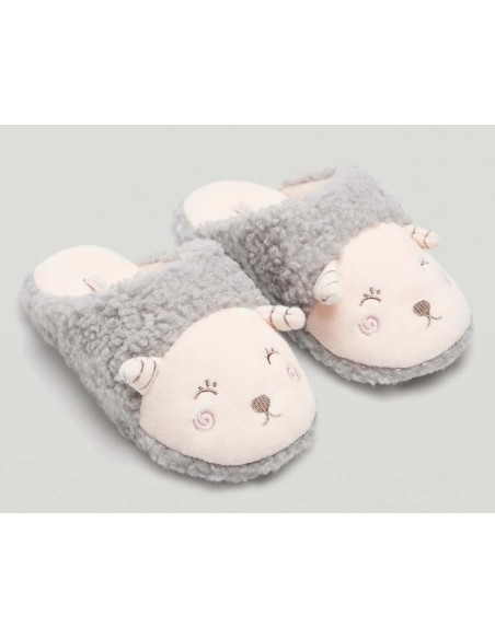 Zapatillas niña 34016 de Ysabel Mora