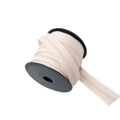 Cremallera continua malla 5 en color crudo