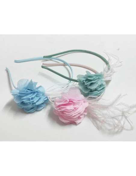 Diadema con pluma y flor peonía de Siena - AZUL CELESTE - ROSA PASTEL - VERDE MAR