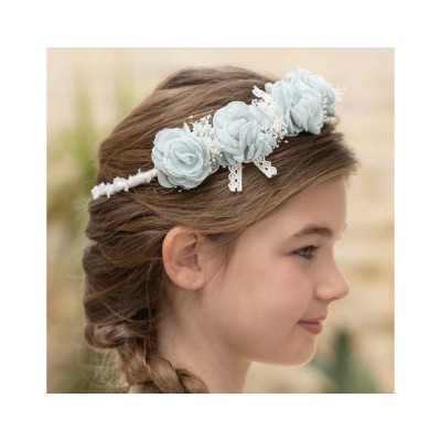 Corona enrollada con flores tul y gypsophila de Siena Complementos