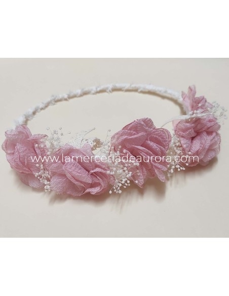 Corona enrollada con flores tul y gypsophila de Siena Complementos - ROSA FRANCIA Corona enrollada con flores tul y gypsophila de Siena Complementos - ROSA FRANCIA
