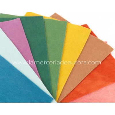 Fieltro en láminas 31x23cm - varios colores