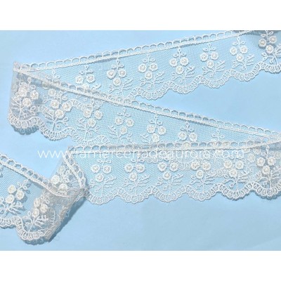 Encaje de tul bordado blanco (ancho 4cm) Coral