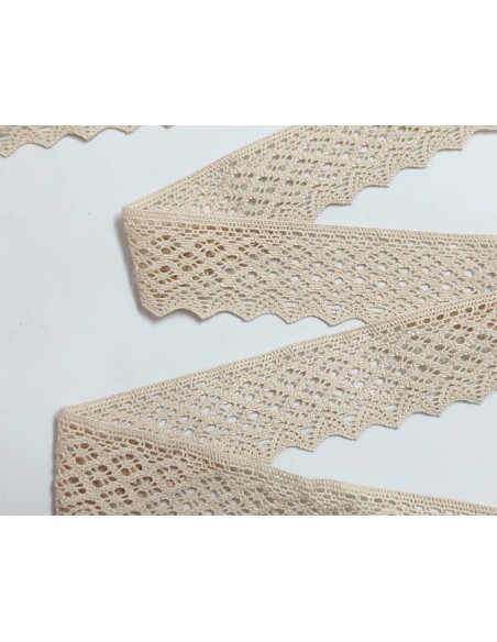 Encaje perlé beige (ancho 5cm) Ava