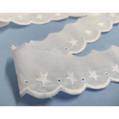 Puntilla batista bordada blanca (4 cm) Estrellas 2