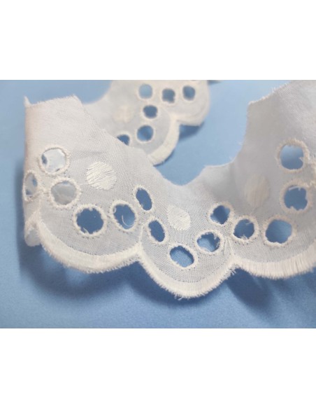 Puntilla de batista bordada blanca (ancho 4,5cm) Kira