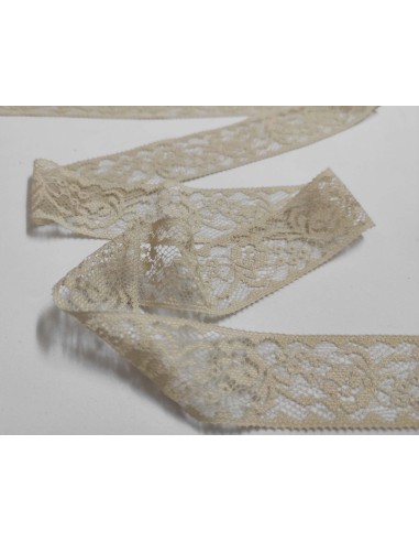 Entredós de encaje nylon beige (ancho 3 cm)...