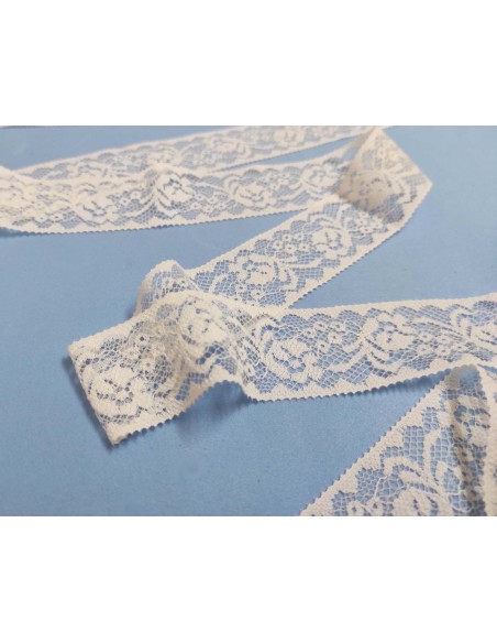 Entredós de encaje nylon marfil (ancho 3 cm) modelo Dora