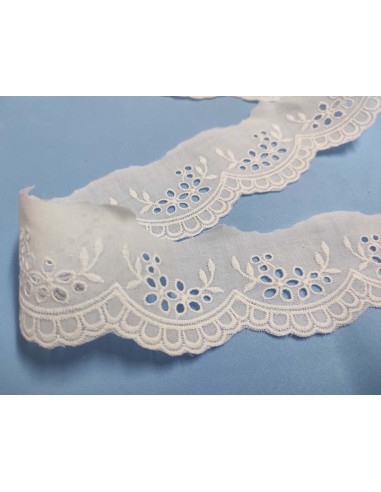 Puntilla batista bordada crudo (5cm) Ramos