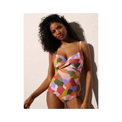 Bañador reductor copa C White beach de Ysabel Mora