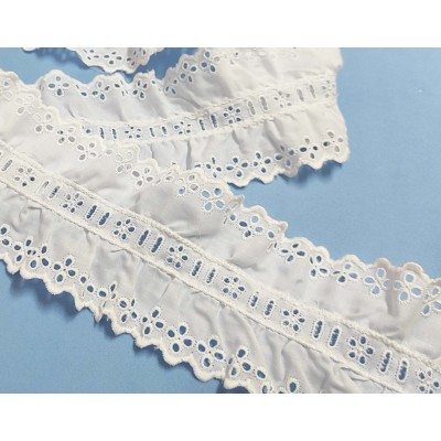 Bordado doble fruncido con pasacintas blanco (ancho 7,5 cms) Danna 2