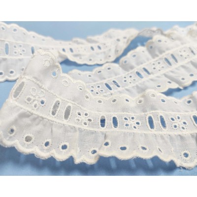 Bordado doble fruncido con pasacintas blanco (ancho... 2