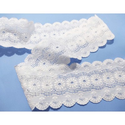 Entredós de batista bordada blanca (ancho 9 cms) Isabel