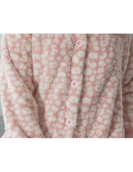 Bata corta coralina sherpa abotonada Animal Print 8619 de Muslher