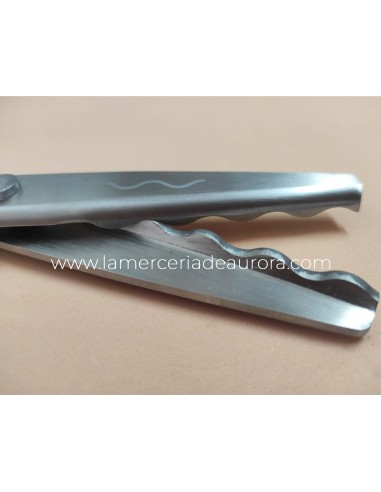 Tijera dentada festonear "wave" (22cm) de Sew Easy