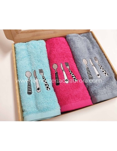 Estuche paños de cocina Cubiertos de Barceló.
