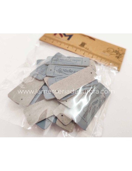 Etiquetas polipiel gris azulado rectangular (25 uds) "Hecho a mano"