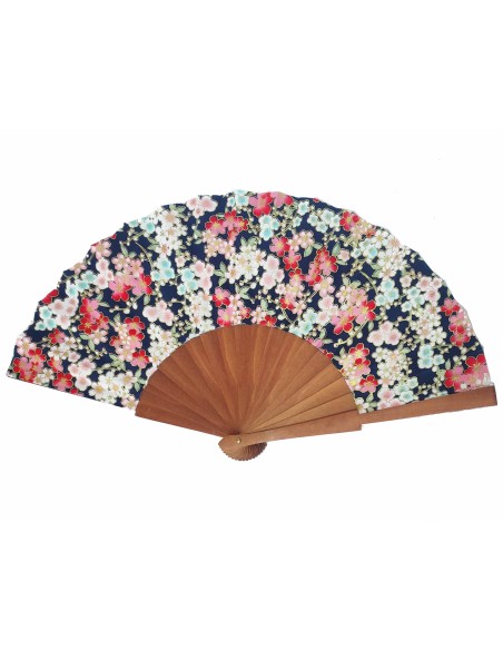 Abanico madera peral y tela "Flores sobre fondo negro"