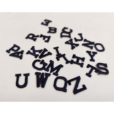 Letras bordadas termoadhesivas Rectas Azul Marino de Marbet 2