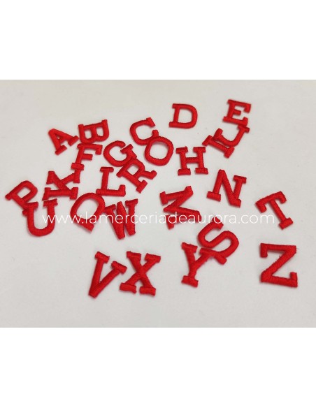 Letras bordadas termoadhesivas Rectas Rojas de Marbet
