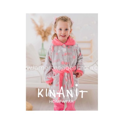 Bata infantil coralina abotonada "Sweet dreams" de Kinanit