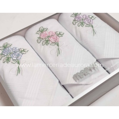 Estuche pañuelos bordados señora de MARVIN 2