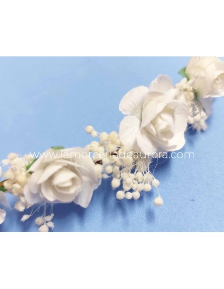 Corona rosas blancas y flor seca natural de Siena Complementos