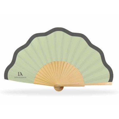 Abanico madera y tela ondulada + funda "Verde salvia y oliva" de Don Algodón