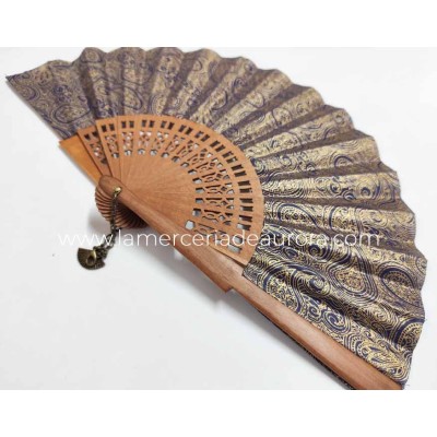Abanico de madera calado "Cachemir dorado" de Cuatrogotas 2