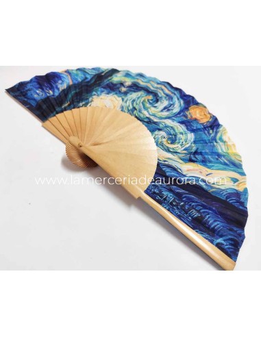 Abanico de madera natural y tela "La noche estrellada de Van Gogh" de Cuatrogotas