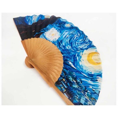 Abanico madera y tela "El noche estrellada de Van Gogh" de Cuatrogotas 2