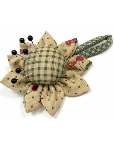 Alfiletero "Flor cuadros y topos beige y verde" de N.Marcos