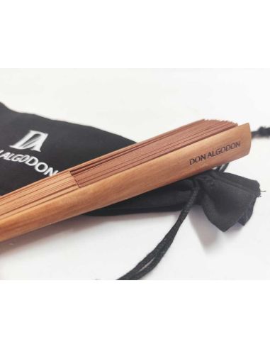 Abanico madera peral y tela algodón (19 cm) + funda "Marrón" de Don Algodón