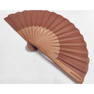 Abanico madera peral y tela algodón (19 cm) + funda "Marrón" de Don Algodón 2