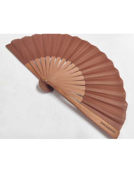 Abanico madera peral y tela algodón (19 cm) + funda "Marrón" de Don Algodón