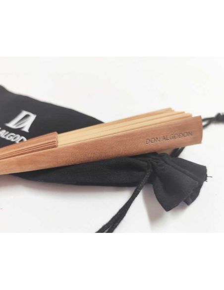 Abanico madera peral y tela algodón "Camel" (19 cm) + funda de Don Algodón