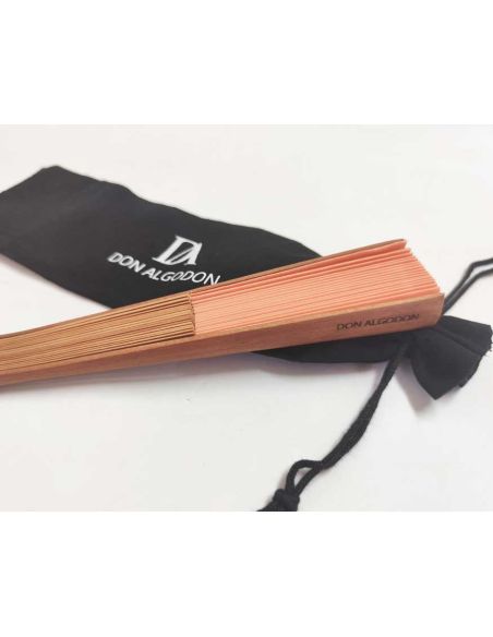 Abanico madera peral y tela algodón "Salmón" (19 cm) + funda de Don Algodón
